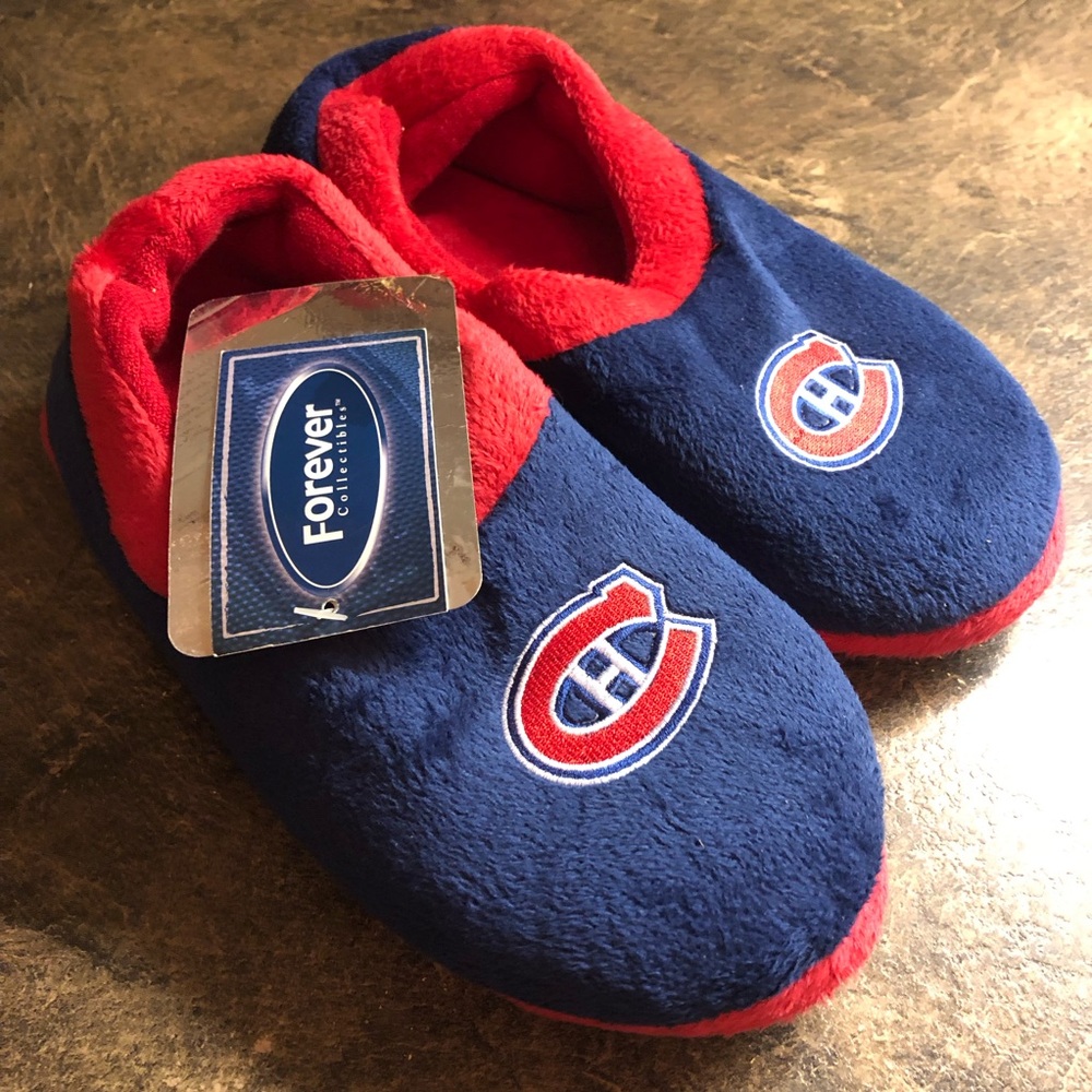 Montreal Canadiens Logo Fleece Slippers Kids XL 7-8 Blue Habs New
